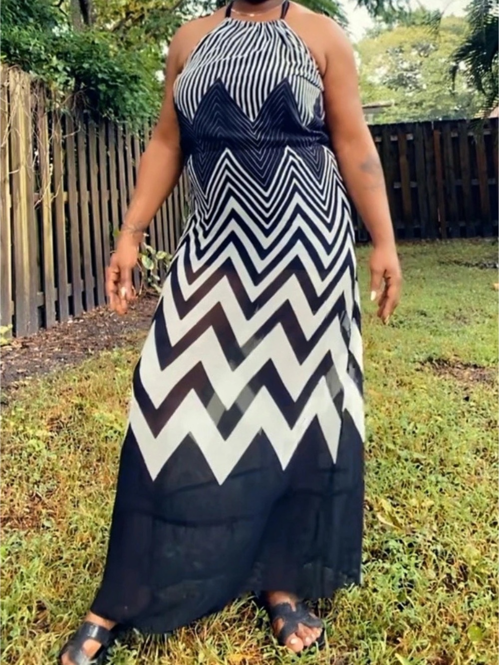 Black & White Geometric Maxi Dress Like New